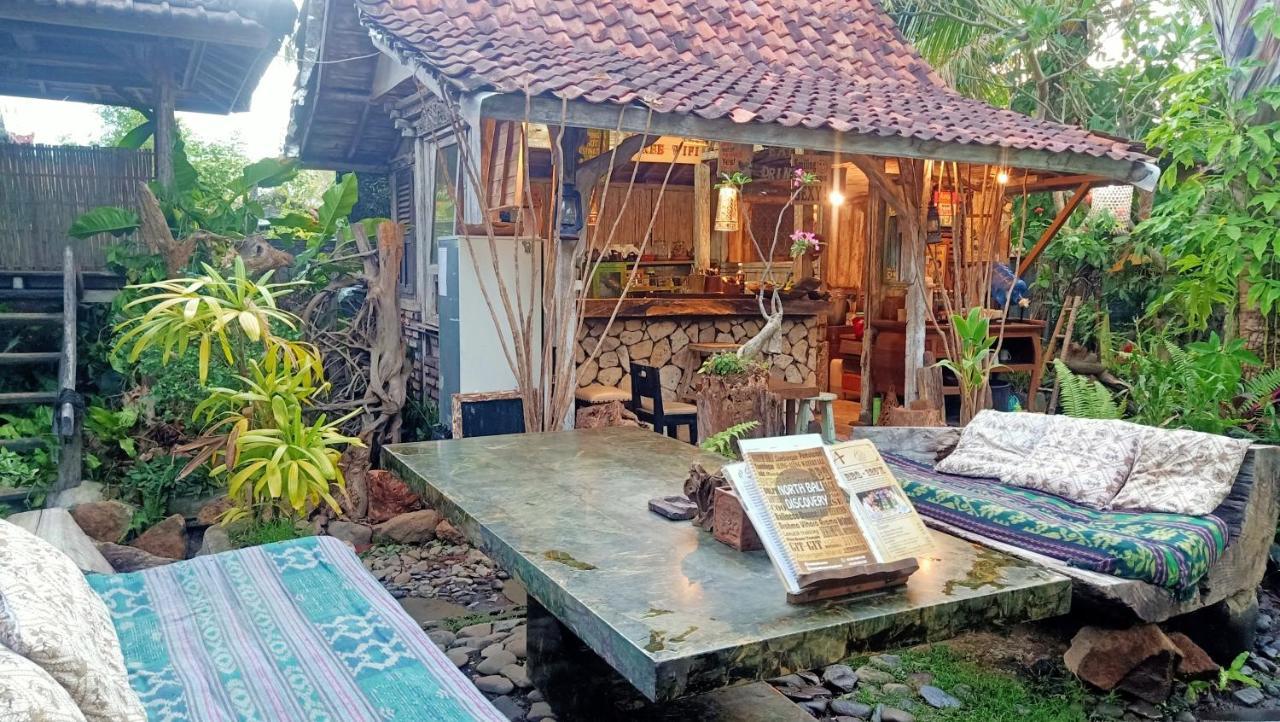 Santhiku Hotel & Spa Lovina Esterno foto
